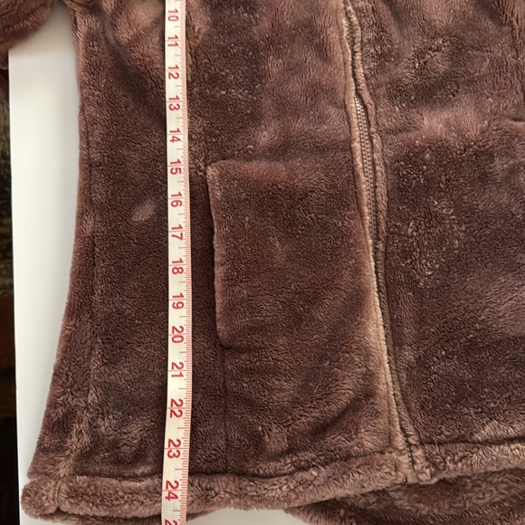 32 DEGREES HEAT. Pink Plush Zipper Jacket. Side Pockets. S-XS. 2- Pocs i… - Picture 12 of 12